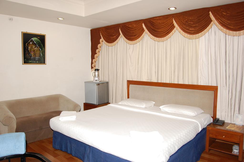Hotel Sitara Residency Хайдарабад Номер фото