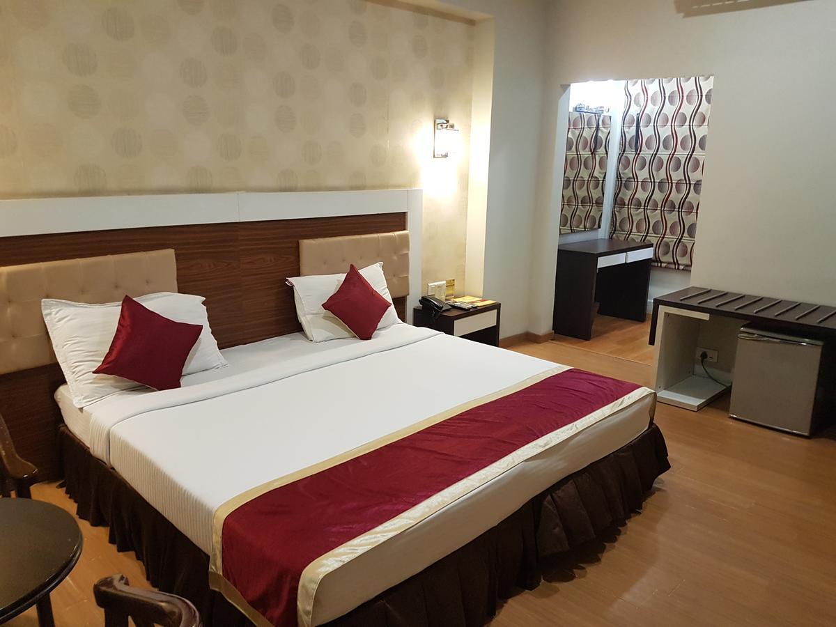 Hotel Sitara Residency Хайдарабад Экстерьер фото