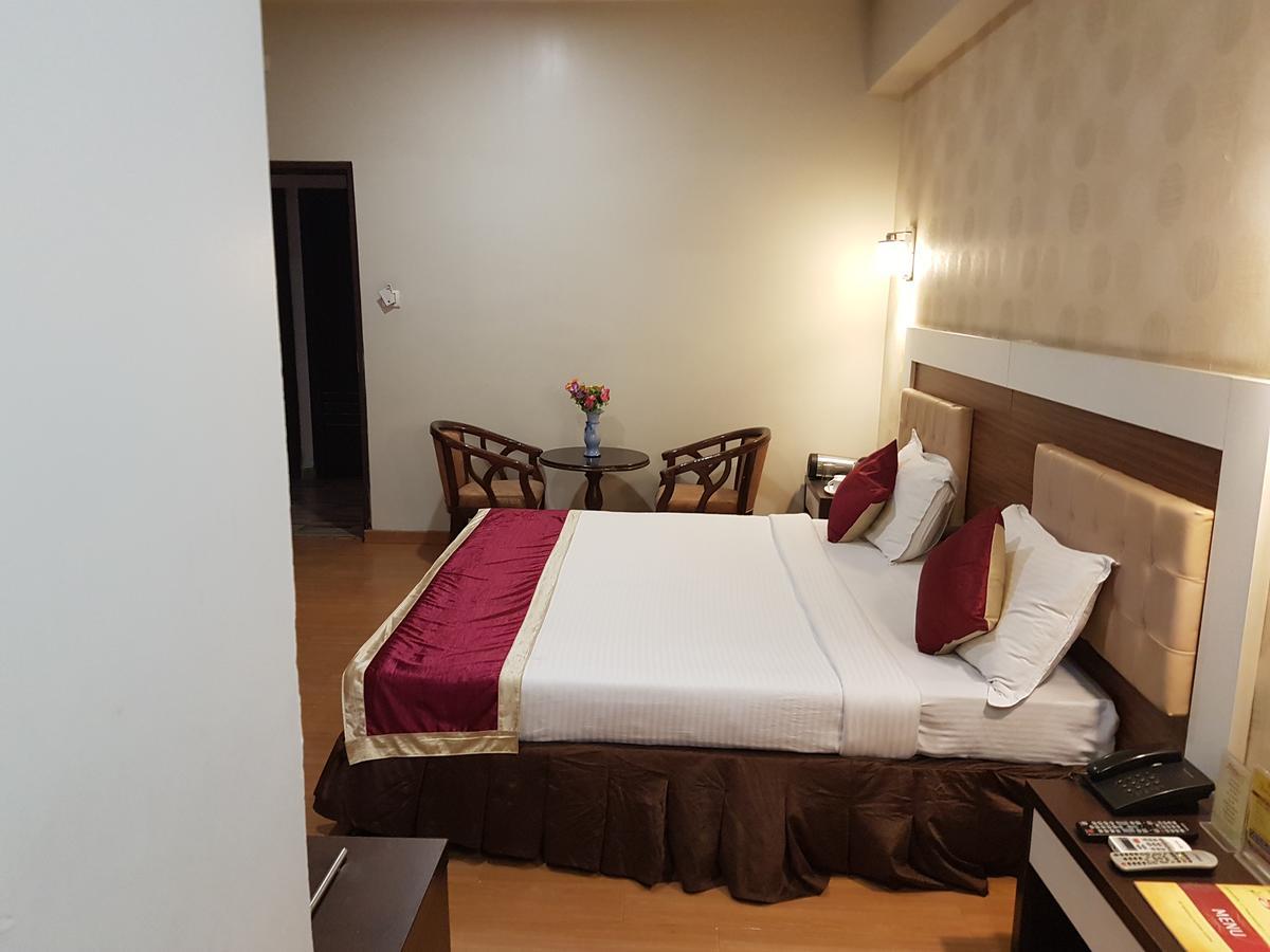 Hotel Sitara Residency Хайдарабад Экстерьер фото